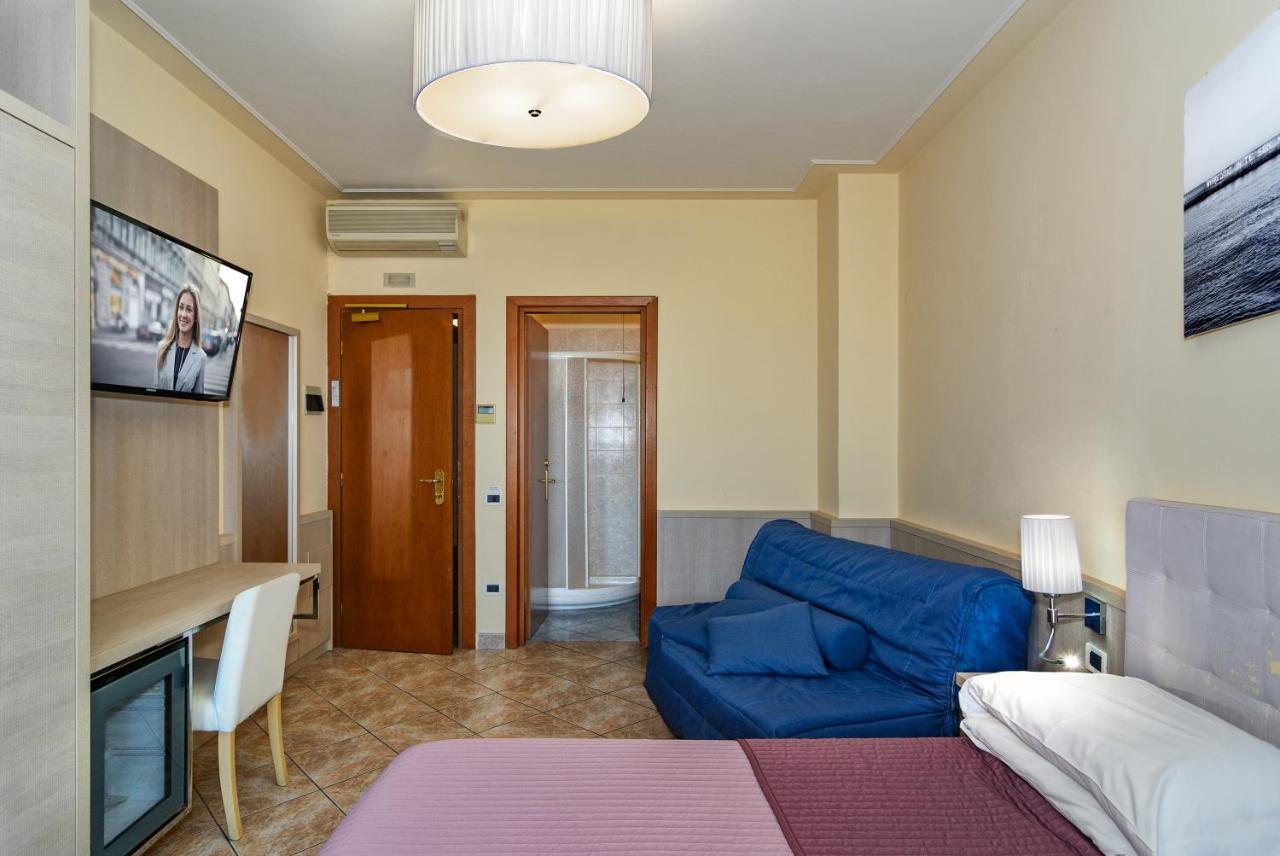 Hotel Bella Riviera Lungomare Viareggio Exterior photo